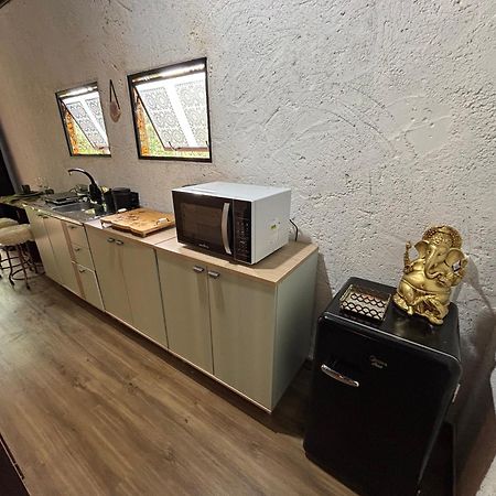 Pousada Jardim Do Buda Com Cafe Урубиси Экстерьер фото